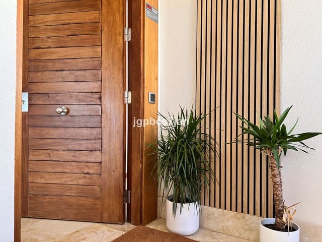 3 makuuhuone Kattohuoneisto myytävänä paikassa Marbella mukana uima-altaan 
autotalli - 2 900 000 € (Ref: 10089968)