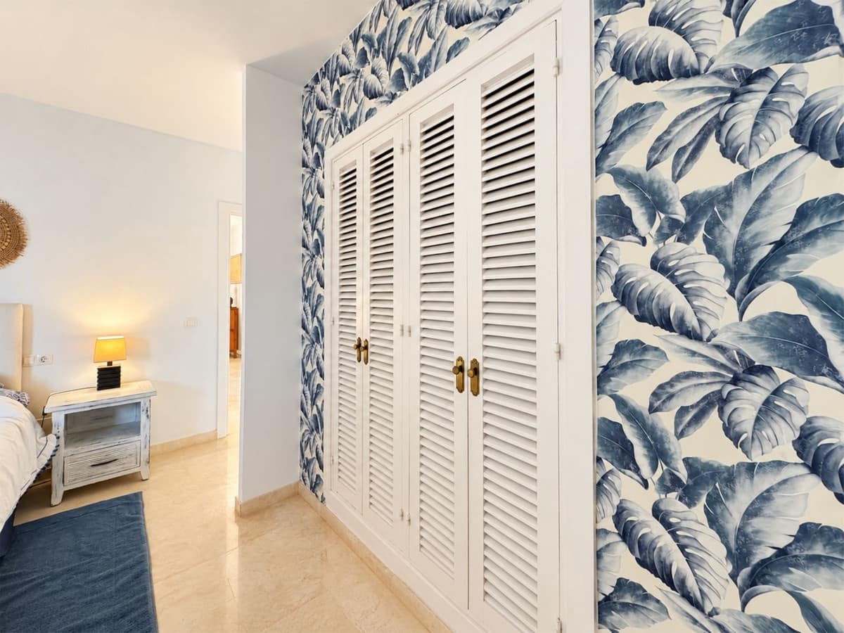 4 bedroom Apartment for sale in Cabopino with pool garage - € 1,150,000 (Ref: 10095460)