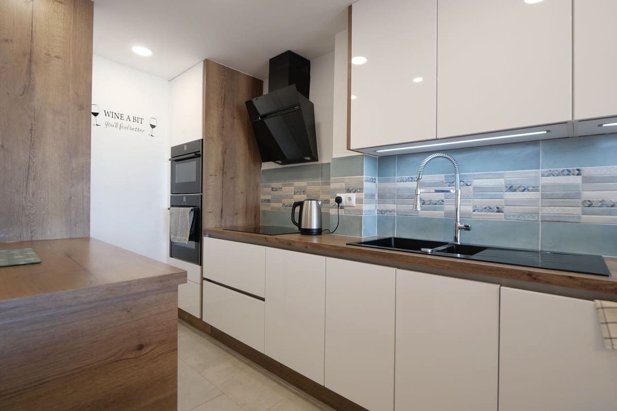 2 sovrum Radhus till salu i Calahonda med pool garage - 775 000 € (Ref: 10099565)