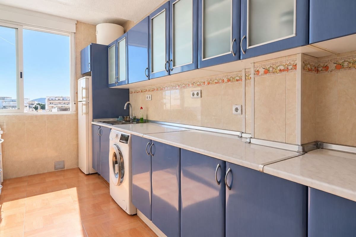 3 bedroom Penthouse for sale in Fuengirola - € 439,000 (Ref: 10101080)