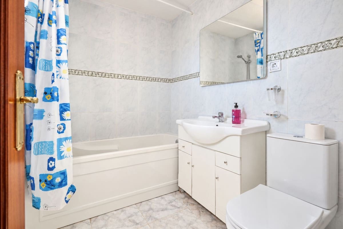3 bedroom Penthouse for sale in Fuengirola - € 439,000 (Ref: 10101080)