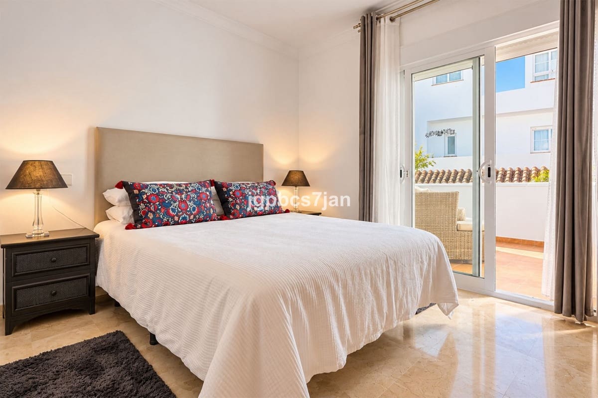 3 soverom Leilighet til salgs i La Mairena med svømmebasseng garasje - € 449 999 (Ref: 10111060)