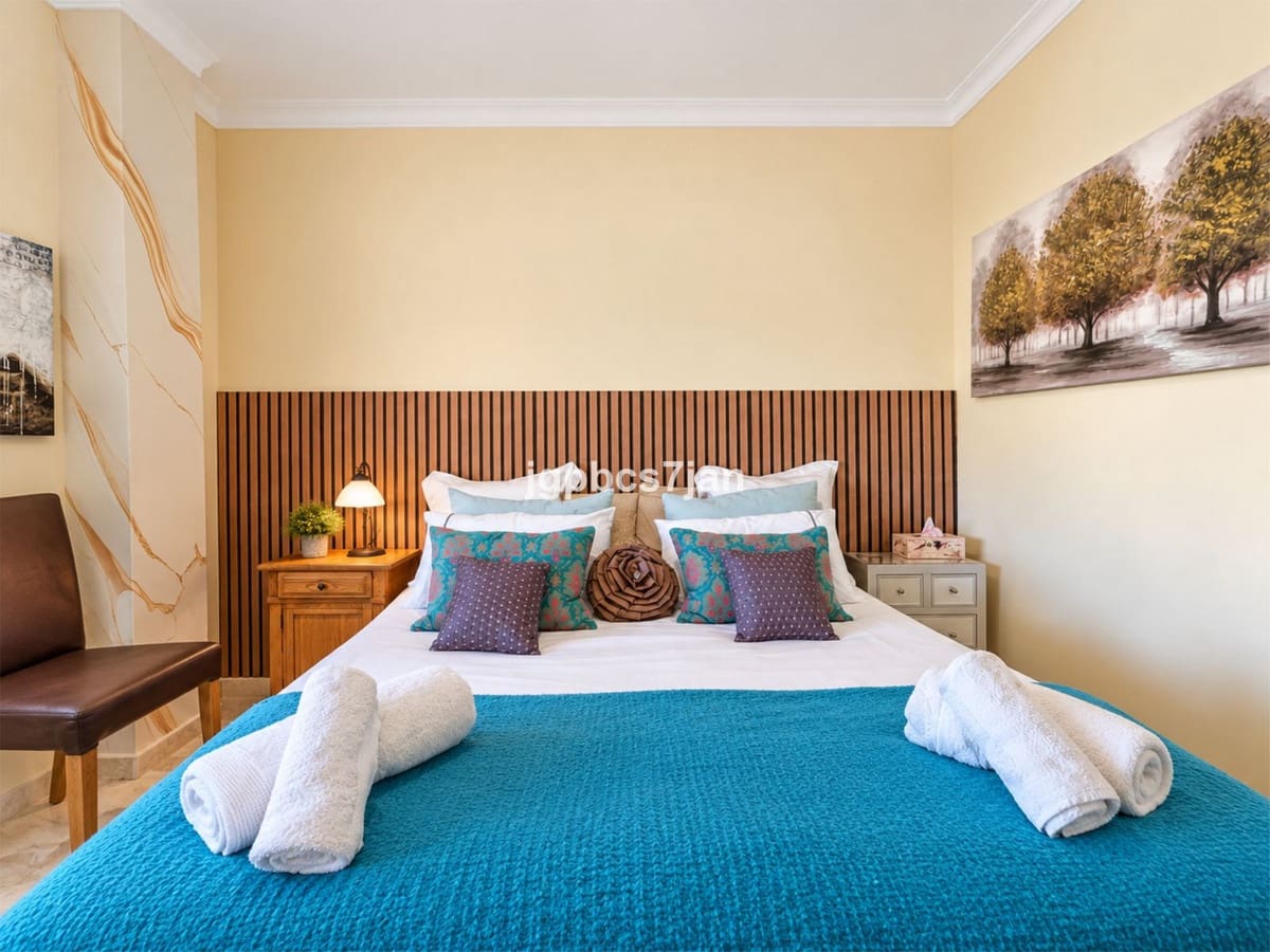 2 slaapkamer Appartement te koop in La Cala Hills met zwembad garage - € 420.000 (Ref: 10118415)