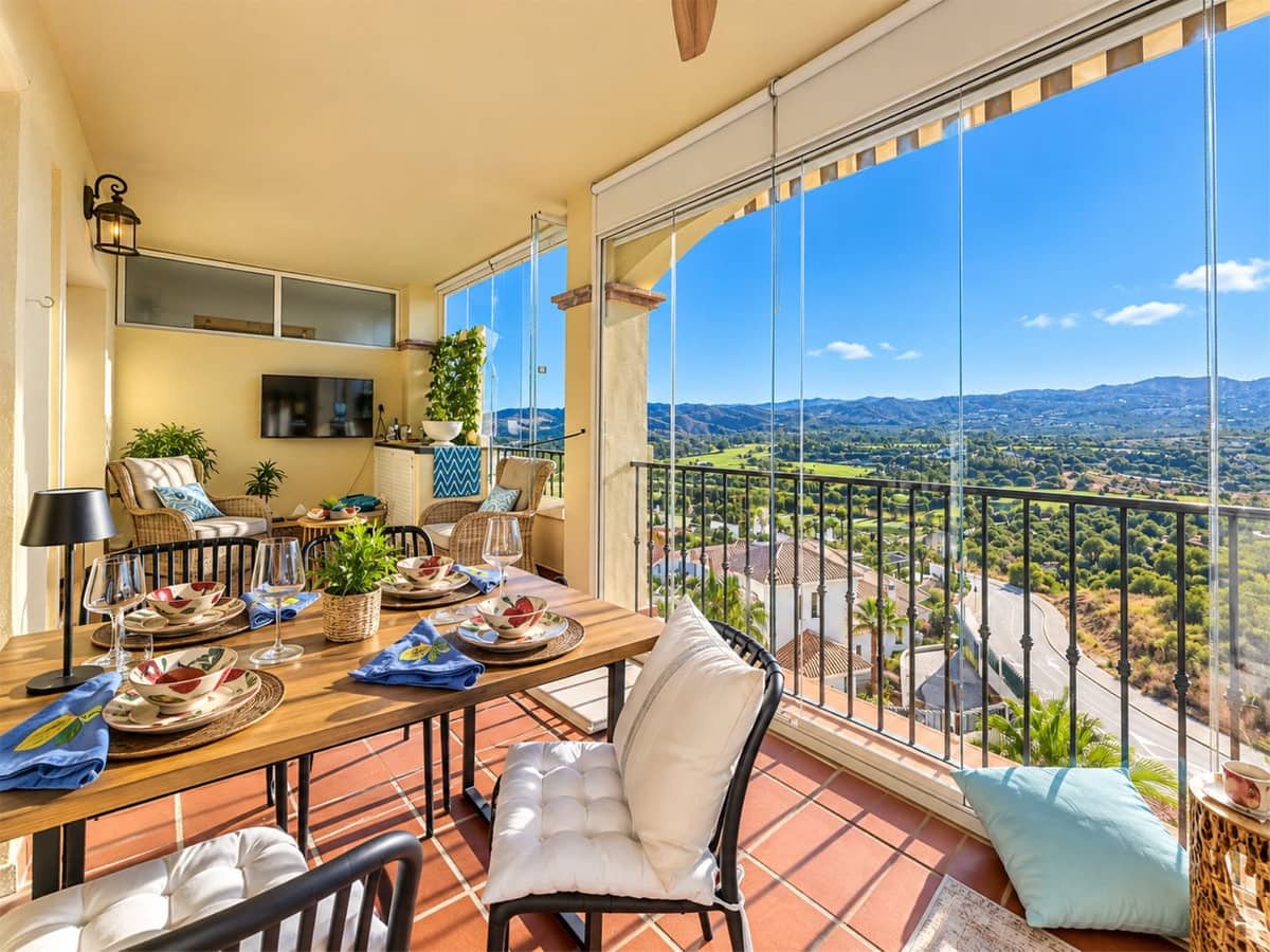 2 bedroom Apartment for sale in La Cala Hills with pool garage - € 420,000 (Ref: 10118415)