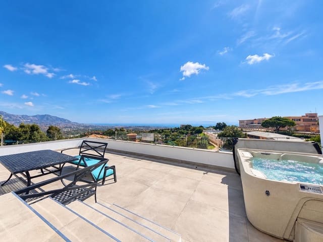 3 camera da letto Villetta Bifamiliare in vendita in La Mairena, Ojen con piscina garage - 850.000 € (Rif: 10121040)