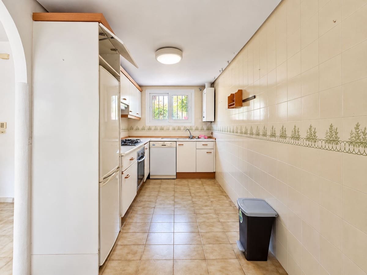 2 quarto Casa em Banda para venda em Cabopino com piscina garagem - 799 000 € (Ref: 10133031)