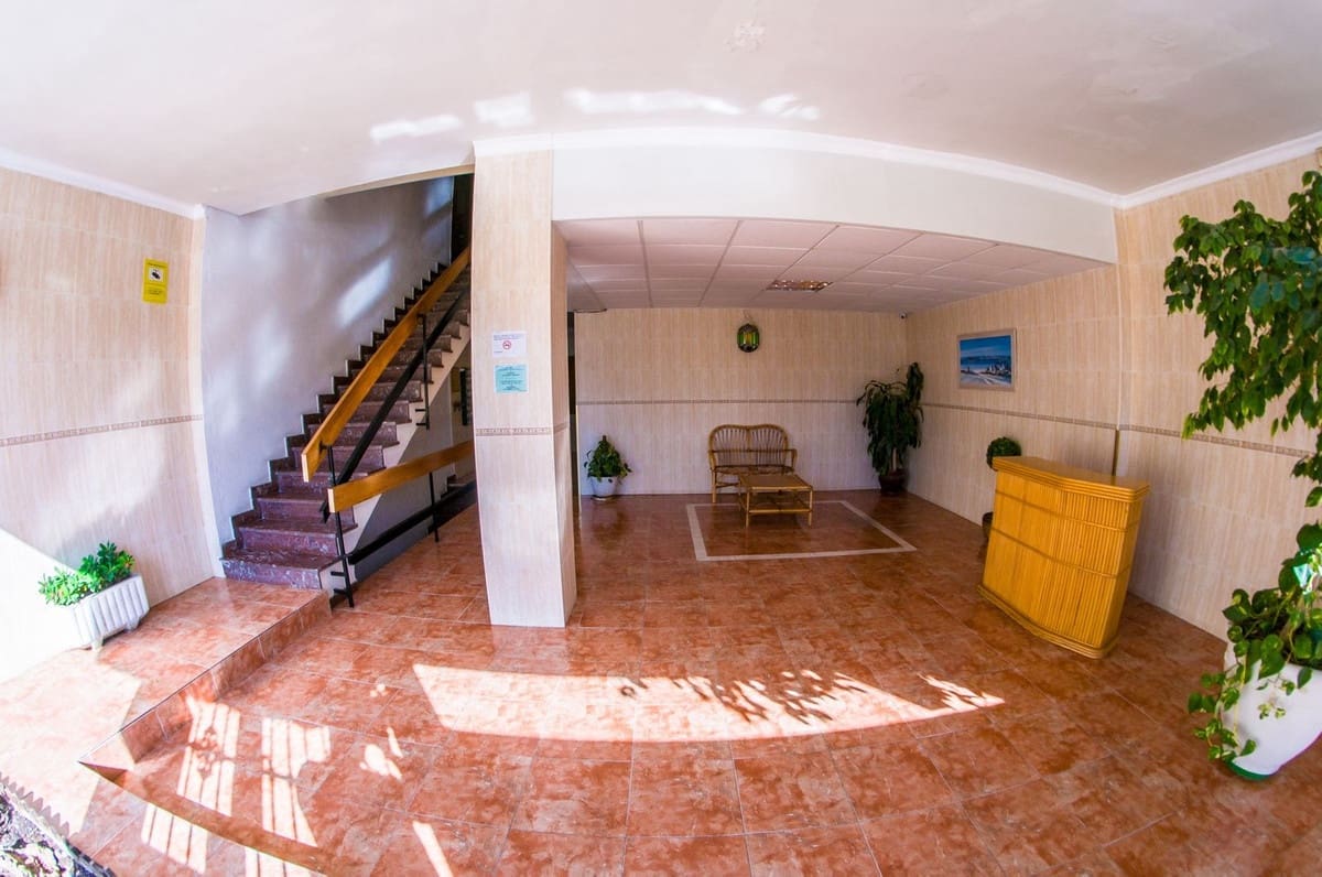 3 bedroom Semi-detached Villa for sale in Artola with garage - € 850,000 (Ref: 10135258)