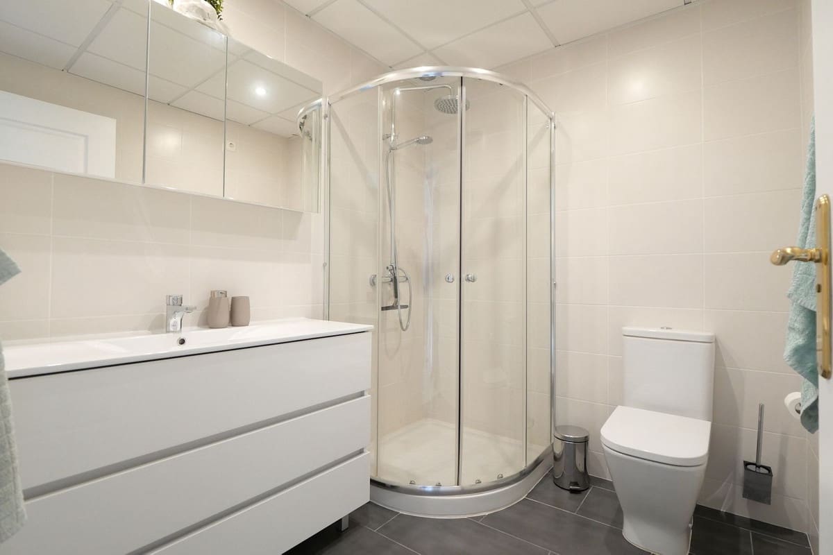 2 slaapkamer Appartement te koop in Riviera del Sol met zwembad garage - € 449.999 (Ref: 10140299)