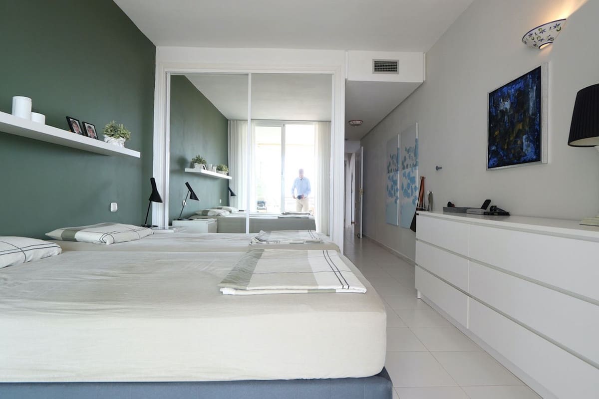 2 slaapkamer Appartement te koop in Riviera del Sol met zwembad garage - € 449.999 (Ref: 10140299)