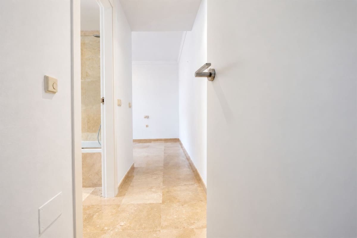 3 sypialnia Apartament na sprzedaż w La Mairena z basenem garażem - 449 900 € (Ref: 10141326)