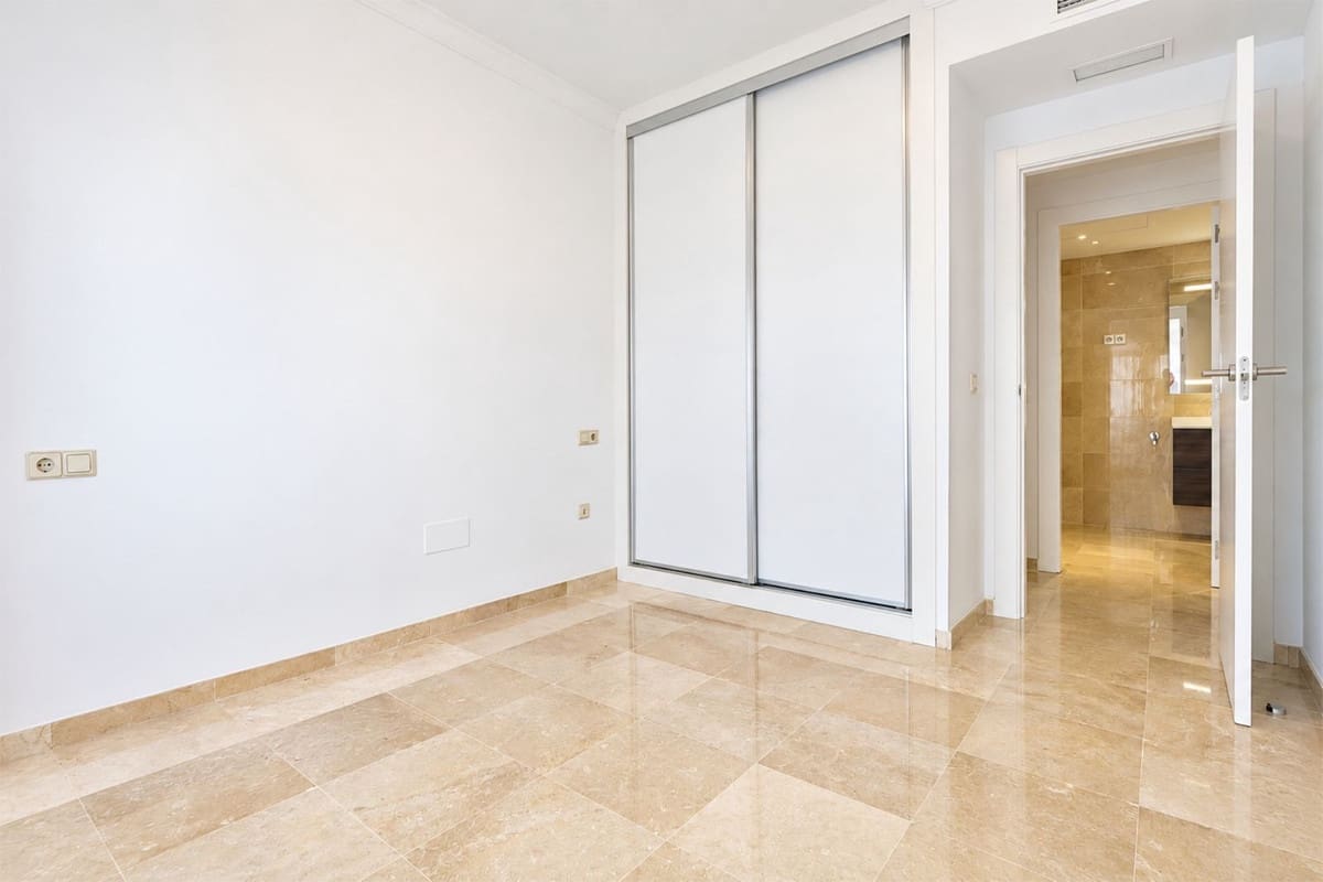 3 sypialnia Apartament na sprzedaż w La Mairena z basenem garażem - 449 900 € (Ref: 10141326)
