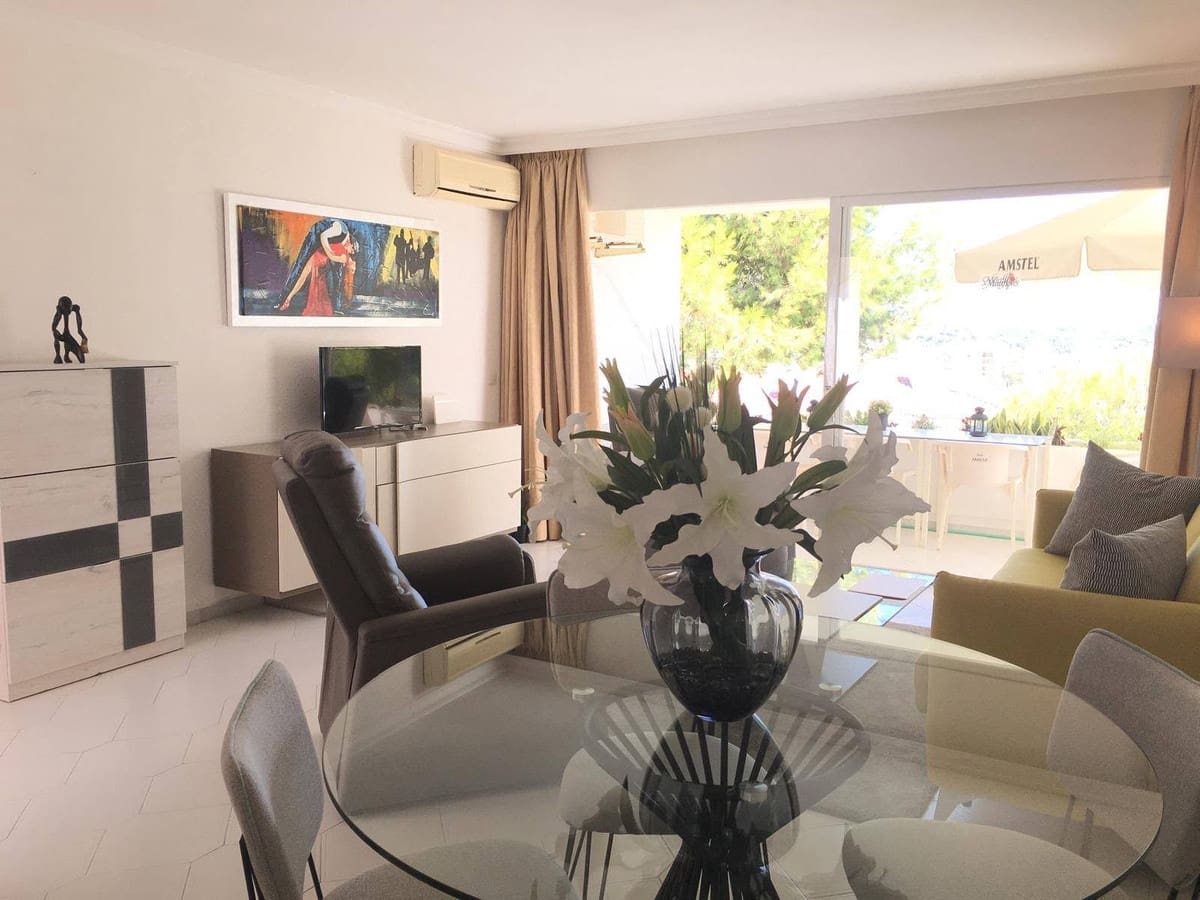 2 soveværelse Penthouse til salg i Miraflores med swimmingpool - € 410.000 (Ref: 10158546)