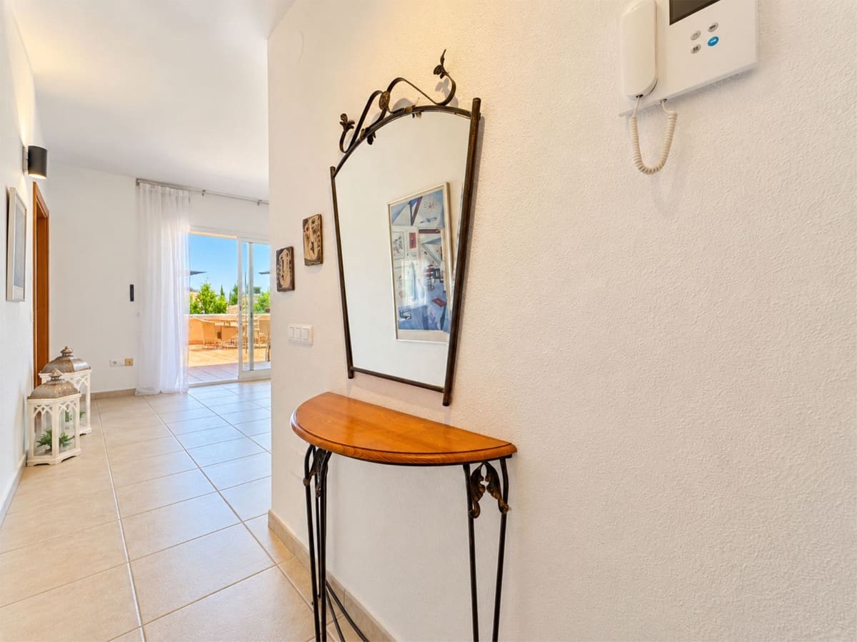 2 bedroom Apartment for sale in Fuengirola with pool garage - € 494,000 (Ref: 10162496)