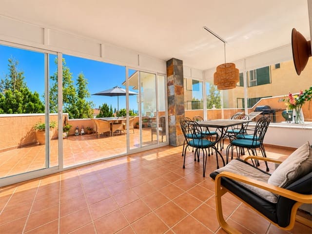 2 soveværelse Lejlighed til salg i Fuengirola med swimmingpool garage - € 494.000 (Ref: 10162496)
