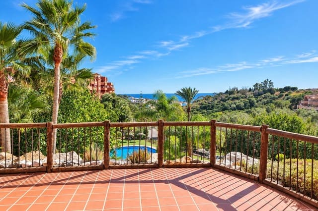 2 soveværelse Lejlighed til salg i La Reserva, Marbella med swimmingpool garage - € 339.900 (Ref: 10168940)