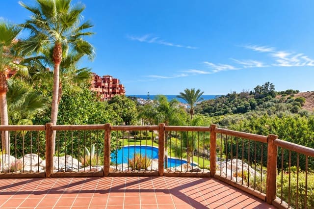 2 soveværelse Lejlighed til salg i La Reserva, Marbella med swimmingpool garage - € 339.900 (Ref: 10168940)