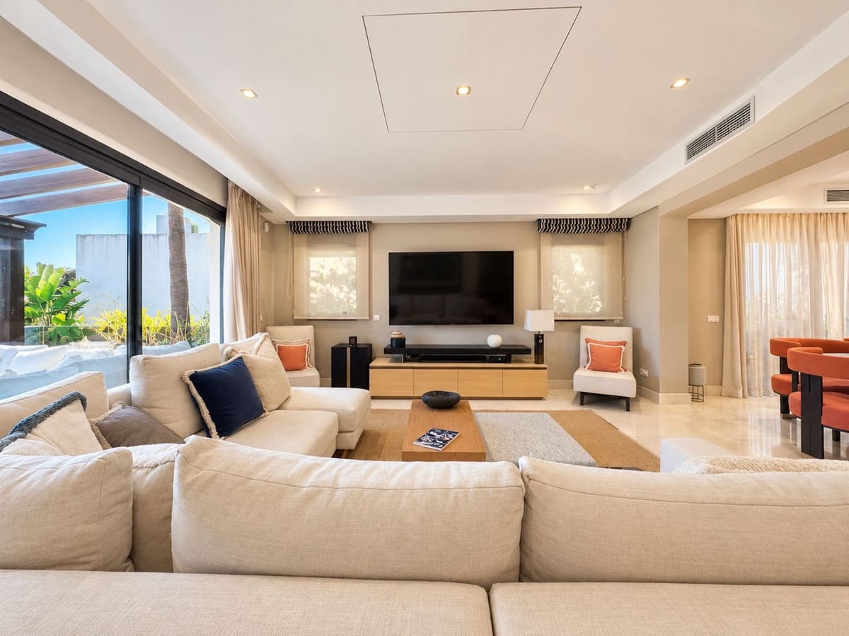 5 camera da letto Villa in vendita in Golden Mile con garage - 3.349.999 € (Rif: 10181630)