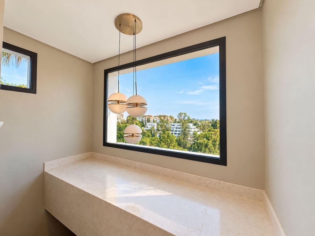 5 camera da letto Villa in vendita in Golden Mile con garage - 3.349.999 € (Rif: 10181630)