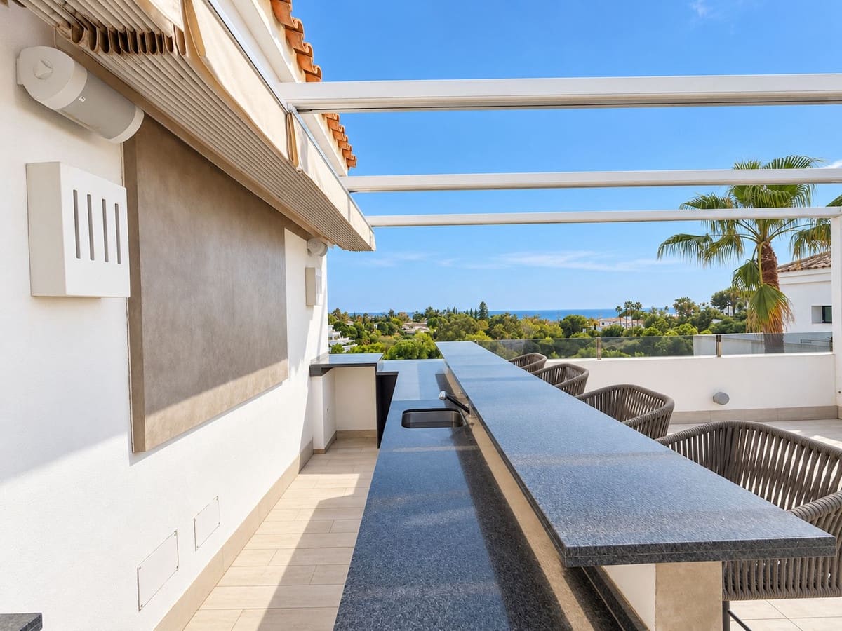 5 camera da letto Villa in vendita in Golden Mile con garage - 3.349.999 € (Rif: 10181630)