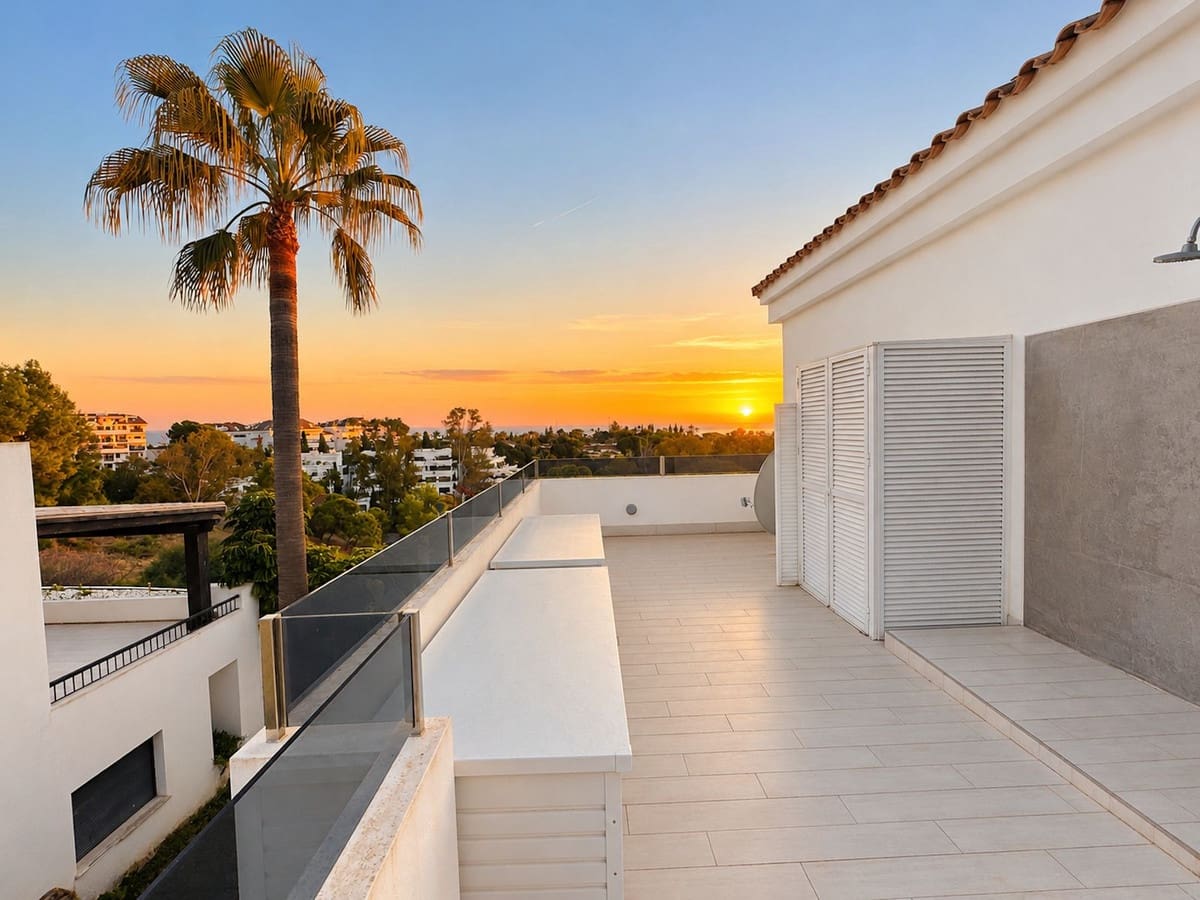 5 camera da letto Villa in vendita in Golden Mile con garage - 3.349.999 € (Rif: 10181630)
