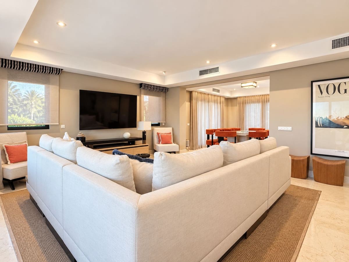 5 camera da letto Villa in vendita in Golden Mile con garage - 3.349.999 € (Rif: 10181630)