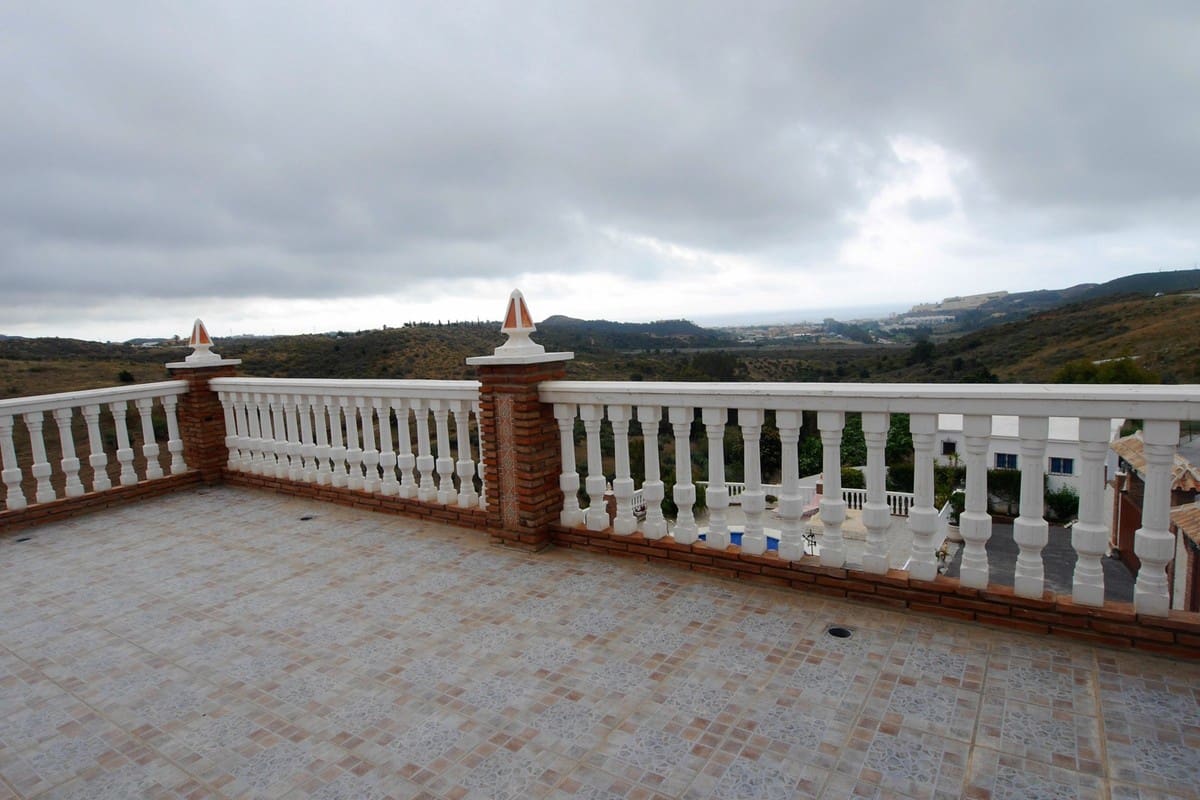 5 camera da letto Finca/Casa di Campagna in vendita in La Cala de Mijas con piscina garage - 965.000 € (Rif: 3524453)