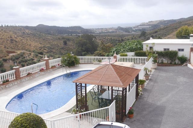 5 sovrum Finca/Hus på landet till salu i La Cala de Mijas, Mijas med pool garage - 965 000 € (Ref: 3524453)