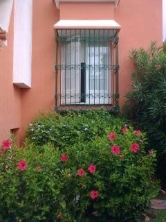 4 bedroom Villa for sale in Marbella with pool garage - € 2,200,000 (Ref: 5395997)