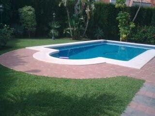 4 bedroom Villa for sale in Marbella with pool garage - € 2,200,000 (Ref: 5395997)