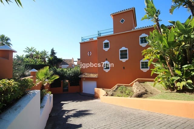 4 Zimmer Villa zu verkaufen in Marbella mit Pool Garage - 2.200.000 € (Ref: 5395997)