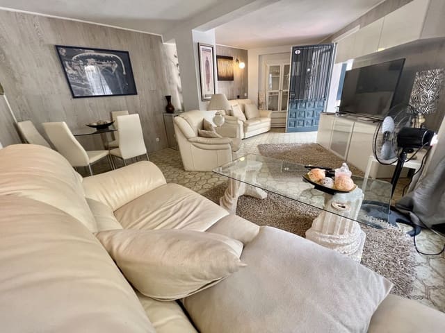 2 soveværelse Virksomhed til salg i Cabopino, Marbella med swimmingpool - € 325.000 (Ref: 7956762)