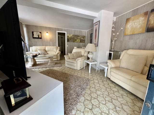 2 soveværelse Virksomhed til salg i Cabopino, Marbella med swimmingpool - € 325.000 (Ref: 7956762)