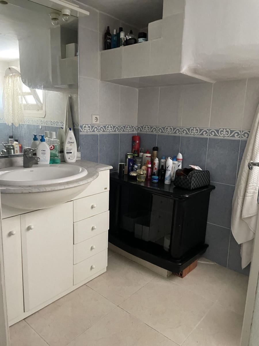 2 Zimmer Firma/Unternehmen zu verkaufen in Cabopino mit Pool - 325.000 € (Ref: 7956762)