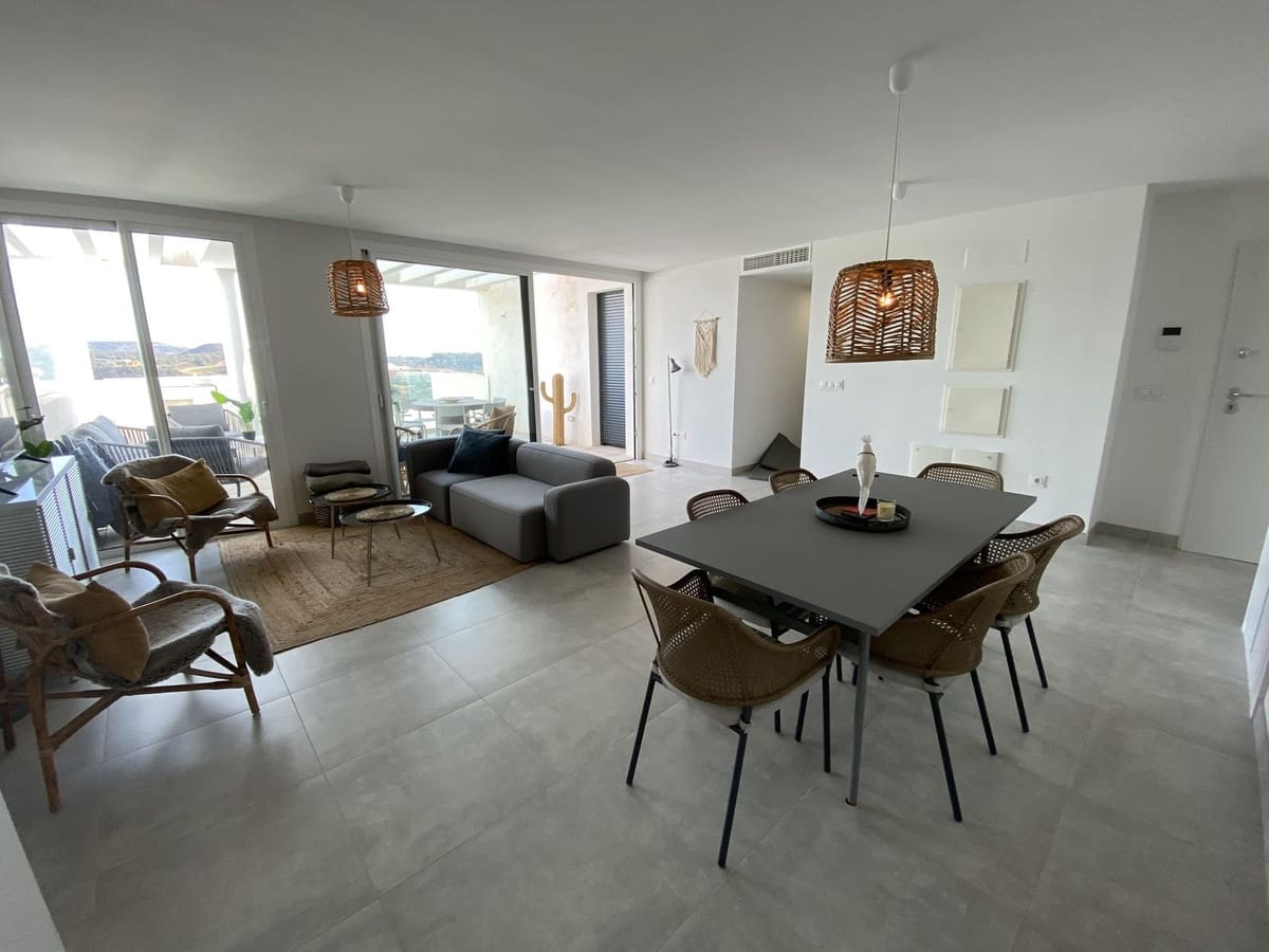 3 bedroom Apartment for sale in La Cala de Mijas with pool garage - € 625,000 (Ref: 7956784)