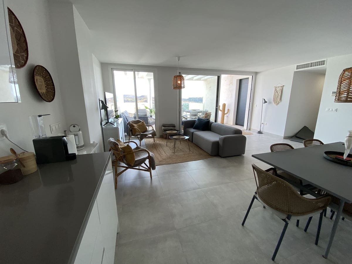 3 bedroom Apartment for sale in La Cala de Mijas with pool garage - € 625,000 (Ref: 7956784)