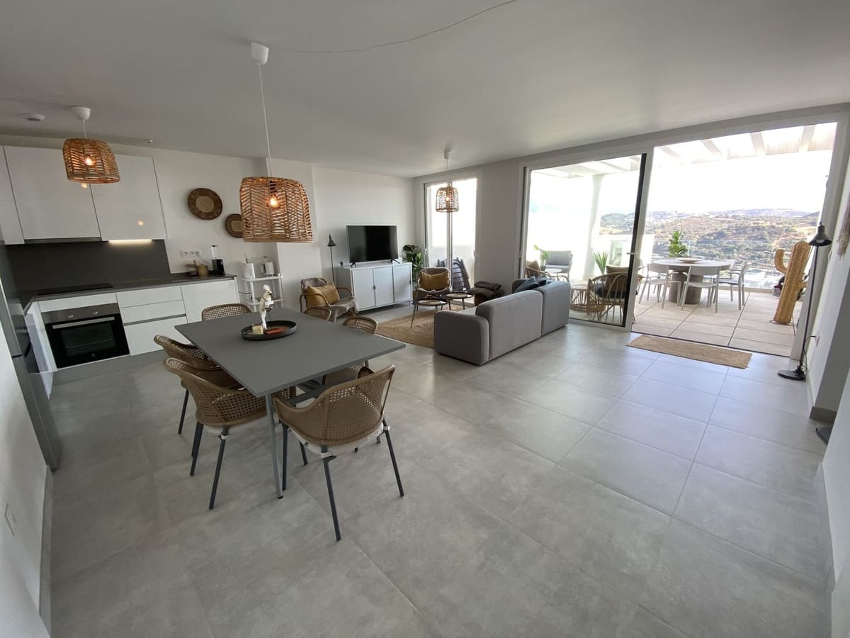 3 bedroom Apartment for sale in La Cala de Mijas with pool garage - € 625,000 (Ref: 7956784)