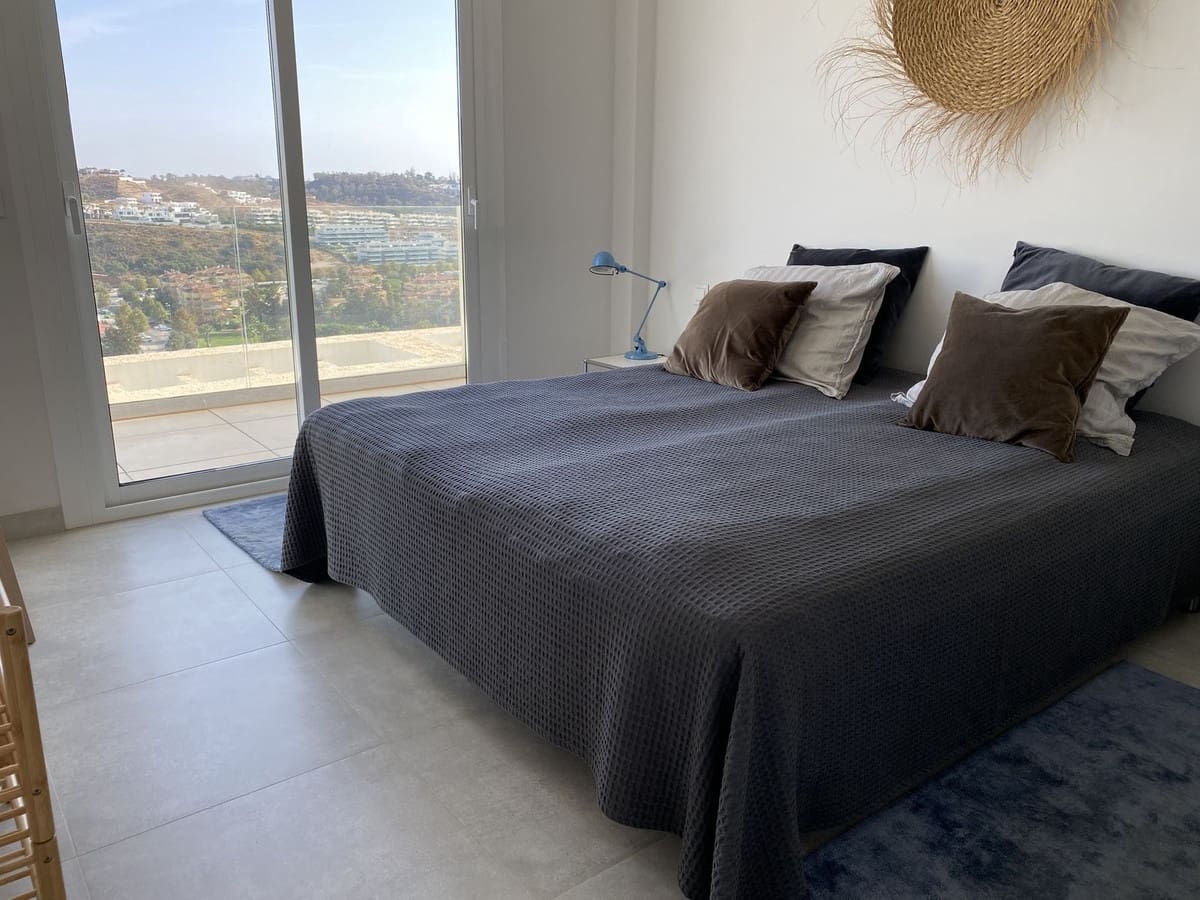 3 bedroom Apartment for sale in La Cala de Mijas with pool garage - € 625,000 (Ref: 7956784)