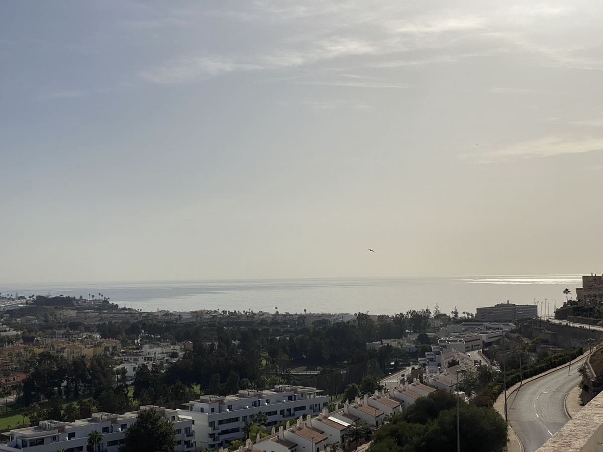 3 bedroom Apartment for sale in La Cala de Mijas with pool garage - € 625,000 (Ref: 7956784)