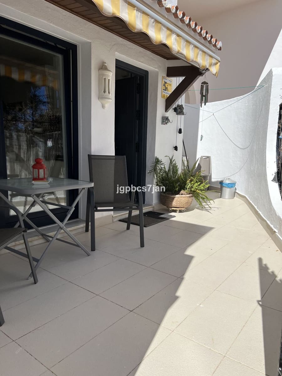 1 slaapkamer Appartement te koop in Cabopino - € 345.000 (Ref: 7956795)