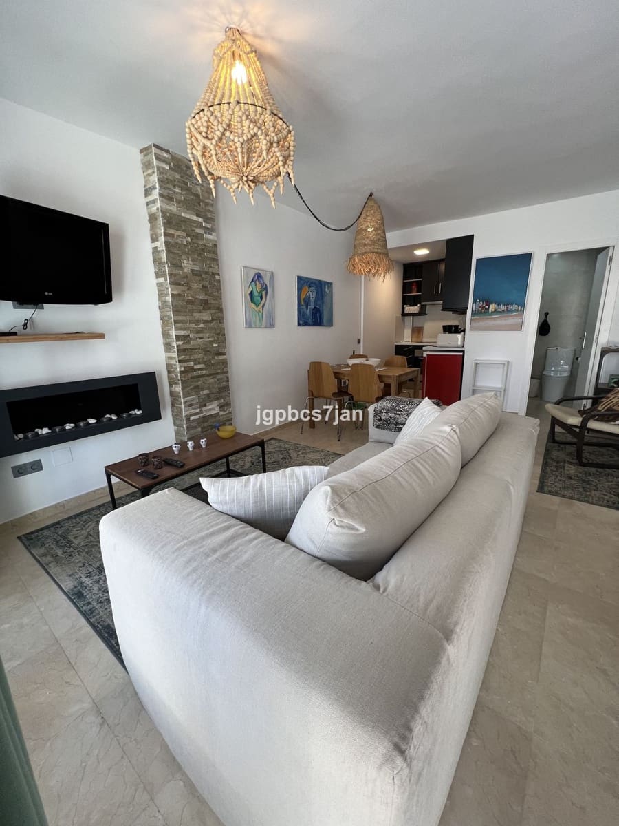 1 slaapkamer Appartement te koop in Cabopino - € 345.000 (Ref: 7956795)