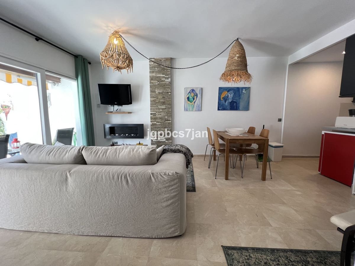 1 slaapkamer Appartement te koop in Cabopino - € 345.000 (Ref: 7956795)