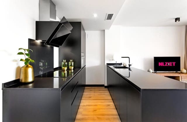 3 makuuhuone Huoneisto myytävänä paikassa Fuengirola - 254 000 € (Ref: 7956799)