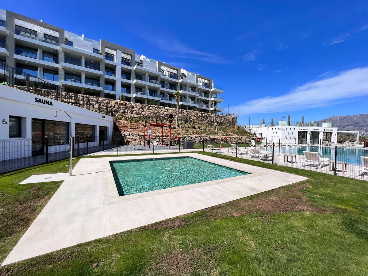 3 makuuhuone Huoneisto myytävänä paikassa Fuengirola - 254 000 € (Ref: 7956799)