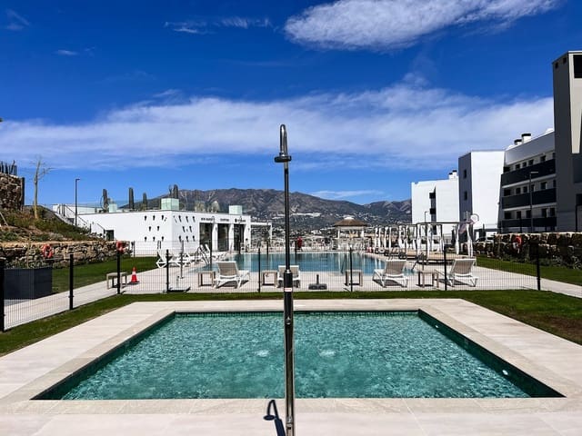 3 makuuhuone Huoneisto myytävänä paikassa Fuengirola - 254 000 € (Ref: 7956799)