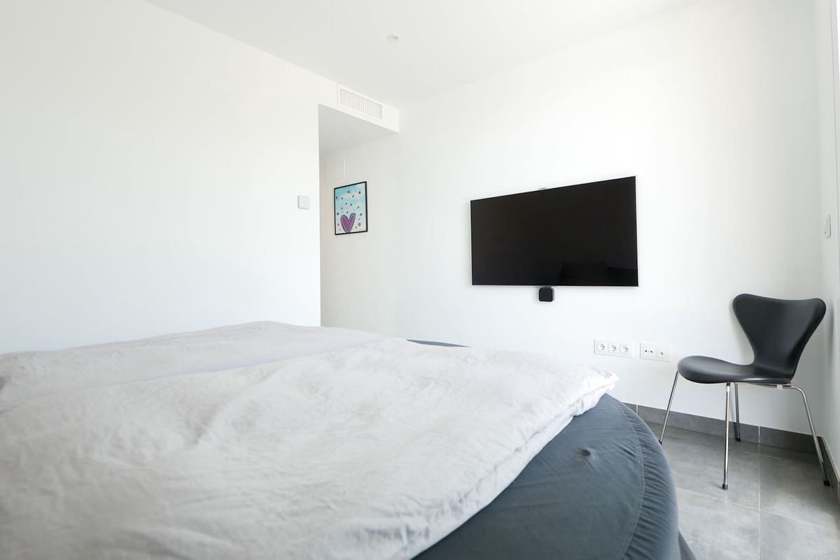 2 Zimmer Apartment zu verkaufen in La Cala de Mijas mit Pool Garage - 399.950 € (Ref: 7956826)