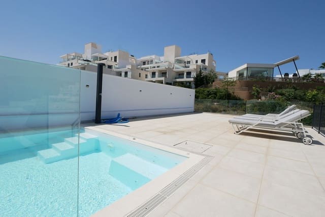 4 bedroom Penthouse for sale in La Cala de Mijas, Mijas with pool garage - € 895,000 (Ref: 7956827)