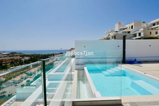 4 makuuhuone Kattohuoneisto myytävänä paikassa La Cala de Mijas, Mijas mukana uima-altaan 
autotalli - 895 000 € (Ref: 7956827)