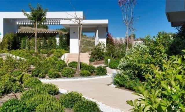 3 camera da letto Casa in vendita in Estepona con piscina garage - 335.000 € (Rif: 7956845)