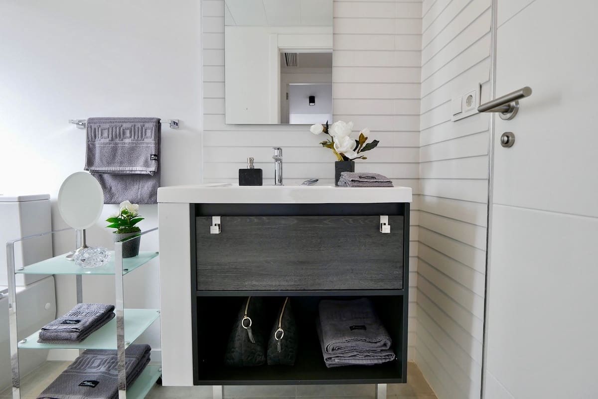 2 soveværelse Lejlighed til salg i La Cala de Mijas med swimmingpool garage - € 449.950 (Ref: 7956856)