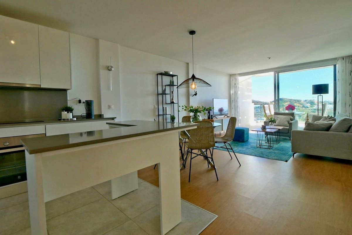 2 Zimmer Apartment zu verkaufen in La Cala de Mijas mit Pool Garage - 449.950 € (Ref: 7956856)